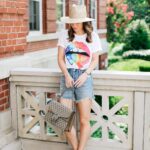 50 Cute Summer Outfits Shorts with Sneakers Would Yo Like 10