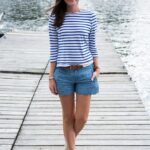 50 Cute Summer Outfits Shorts with Sneakers Would Yo Like 29