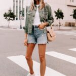 50 Cute Summer Outfits Shorts with Sneakers Would Yo Like 33