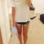 50 Cute Summer Outfits Shorts with Sneakers Would Yo Like 40