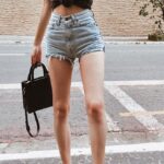 50 Cute Summer Outfits Shorts with Sneakers Would Yo Like 41