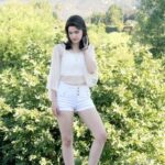 50 Cute Summer Outfits Shorts with Sneakers Would Yo Like 43