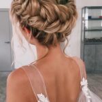 50 Easy Wedding Hairstyles for Bridesmaid You Must to Try 15