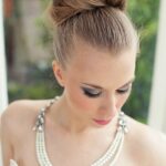50 Easy Wedding Hairstyles for Bridesmaid You Must to Try 26