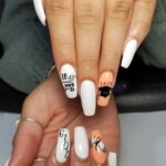 50 Inspiration Beautiful and Cute Nails for Graduation Ideas 27