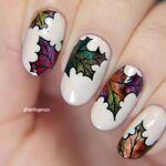 45 Easy and Simple Nail Designs Leaves Fall for Women Ideas 11