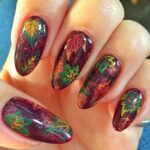 45 Easy and Simple Nail Designs Leaves Fall for Women Ideas 22