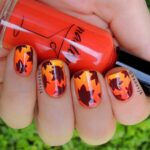 45 Easy and Simple Nail Designs Leaves Fall for Women Ideas 24