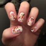45 Easy and Simple Nail Designs Leaves Fall for Women Ideas 32