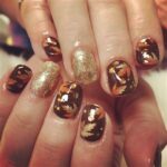 45 Easy and Simple Nail Designs Leaves Fall for Women Ideas 33