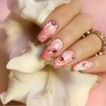 60 Stunning Elegant Summer Wedding Nail Designs 54