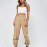 70 Simple Cargo Pants Outfit Ideas for Women 11