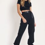 70 Simple Cargo Pants Outfit Ideas for Women 24