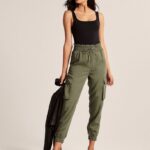 70 Simple Cargo Pants Outfit Ideas for Women 34