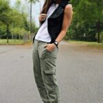 70 Simple Cargo Pants Outfit Ideas for Women 52