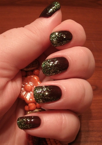 Acorn Inspired Nail Art 1