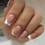 24 Adorable Artificial Acrylic Fake Nails for Women 12