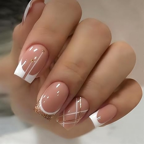 24 Adorable Artificial Acrylic Fake Nails for Women 12