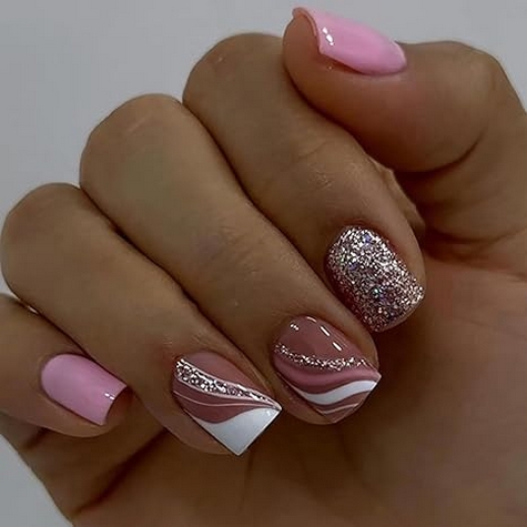 24 Adorable Artificial Acrylic Fake Nails for Women 17