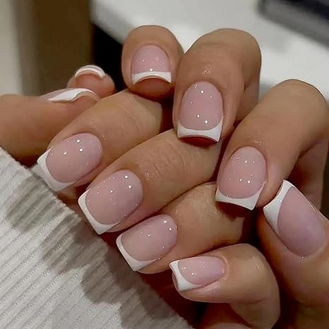 24 Adorable Artificial Acrylic Fake Nails for Women 24
