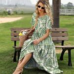 Effortlessly Chic Embrace the Bohemian Vibe with Casual Loose Floral Maxi Dresses 34