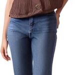 Fashionable Sleeveless Short Knitted Sweater Vest Button Cardigan with Pockets 01