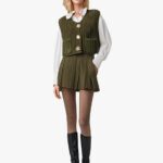 Fashionable Sleeveless Short Knitted Sweater Vest Button Cardigan with Pockets 12